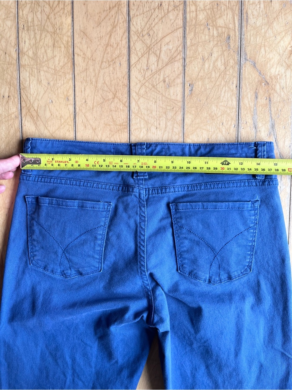 Calvin Klein Cropped Blue Slim Pants Size 6 - Picture 8 of 8